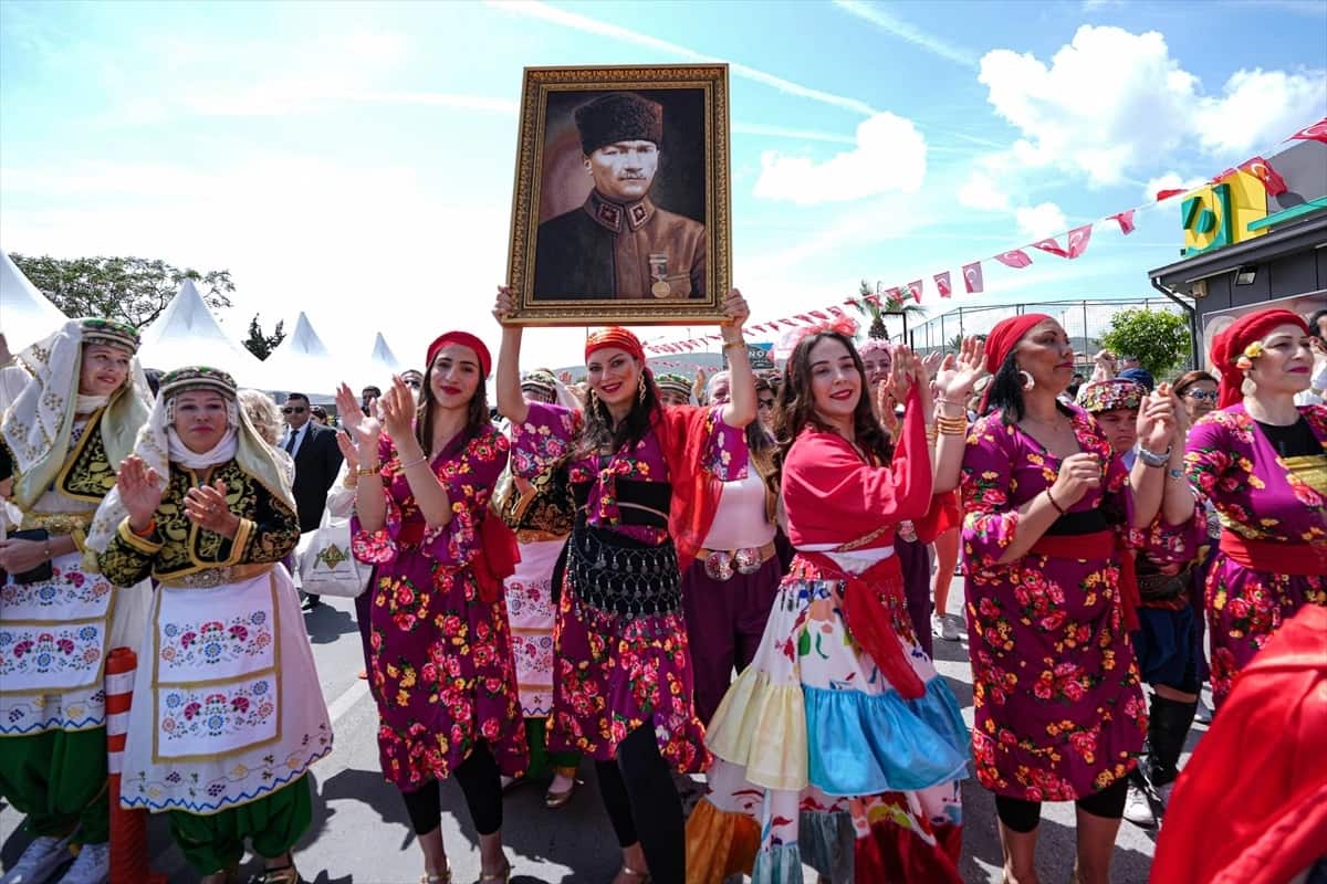 The 13th Alaçatı Herb Festival welcomed millions