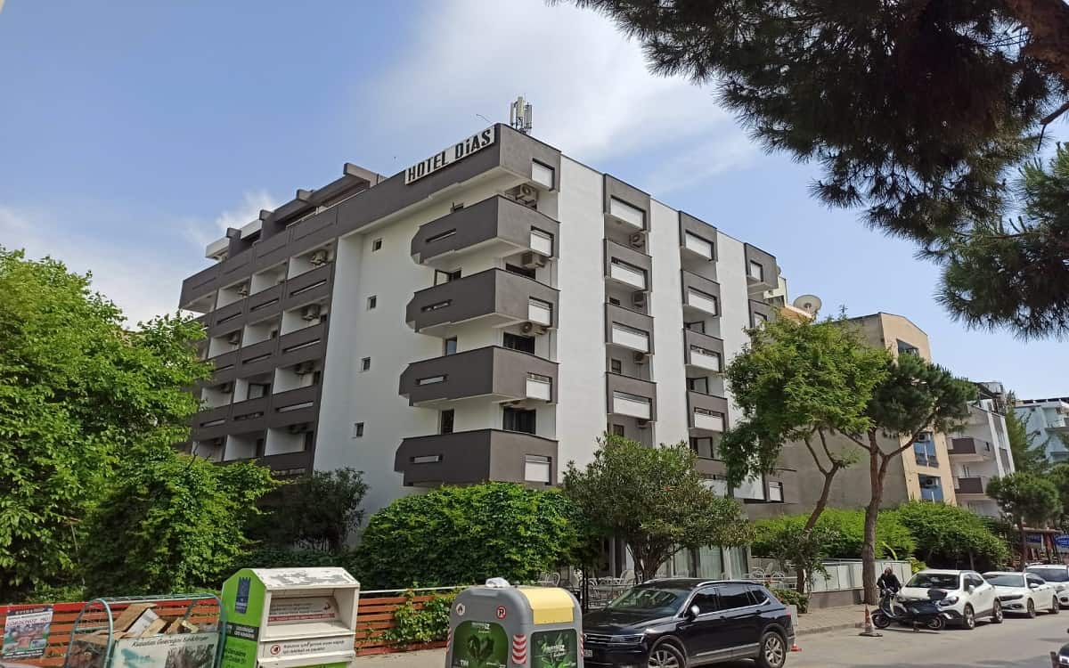 Dias Hotel