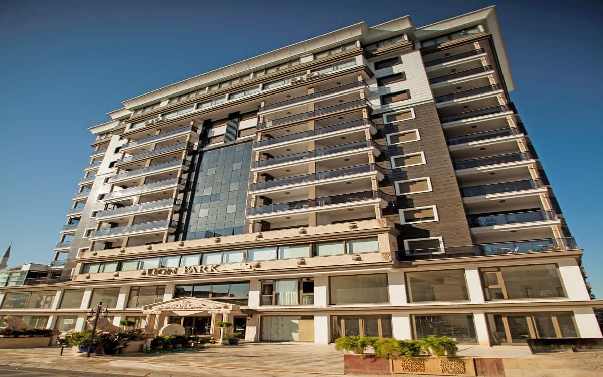 Lion Park Suites & Residence Hotel