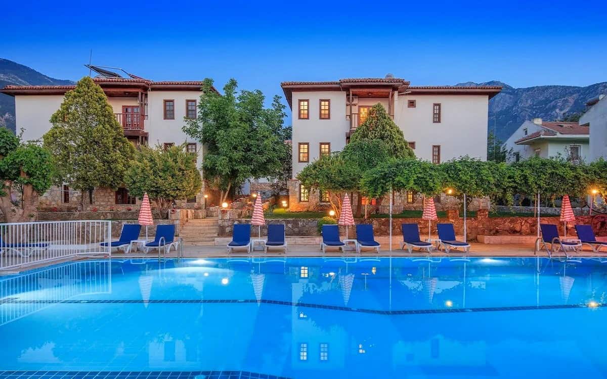 Mese Suites