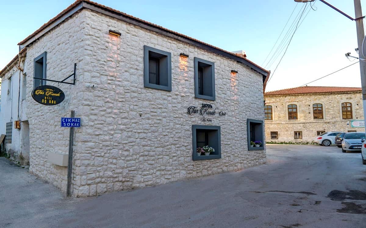 1870's Taş Konak Otel - Üç Oda