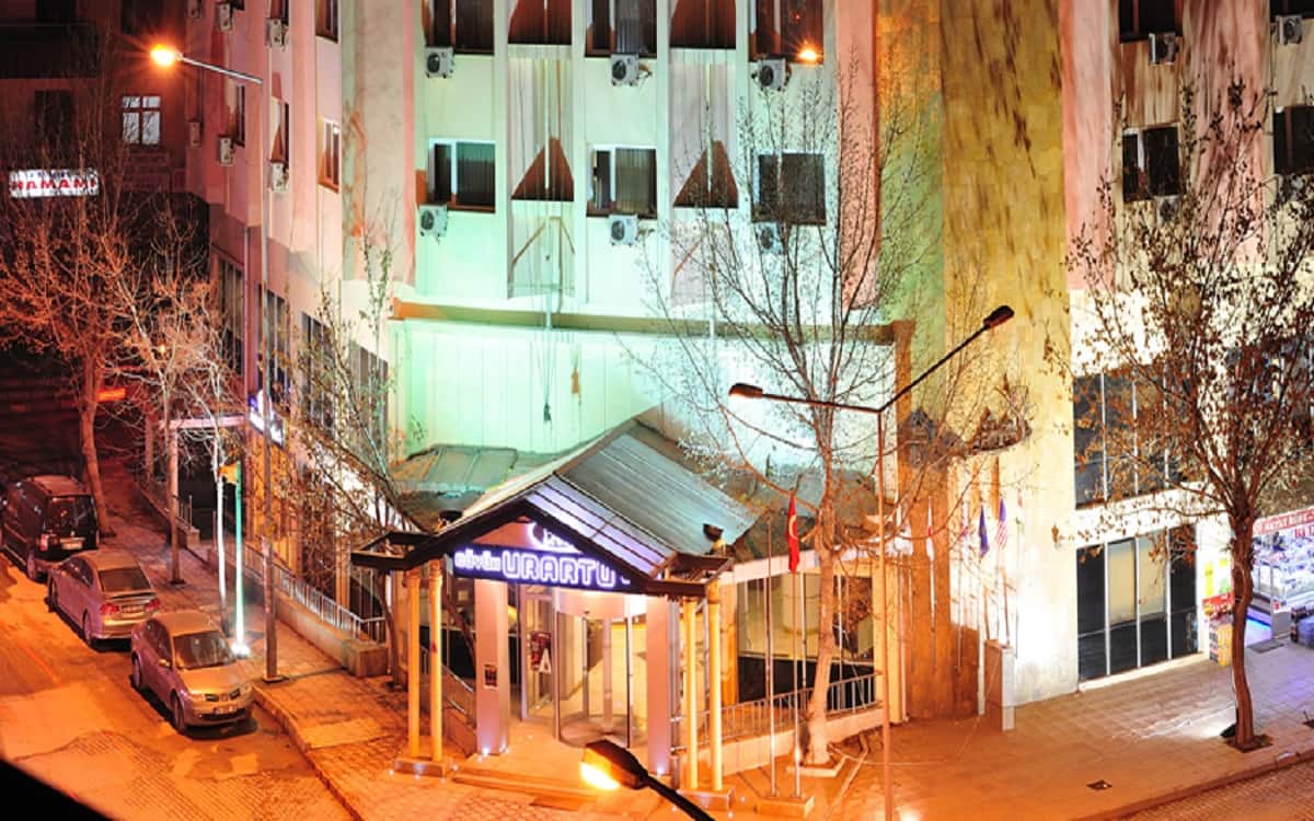 Buyuk Urartu Otel