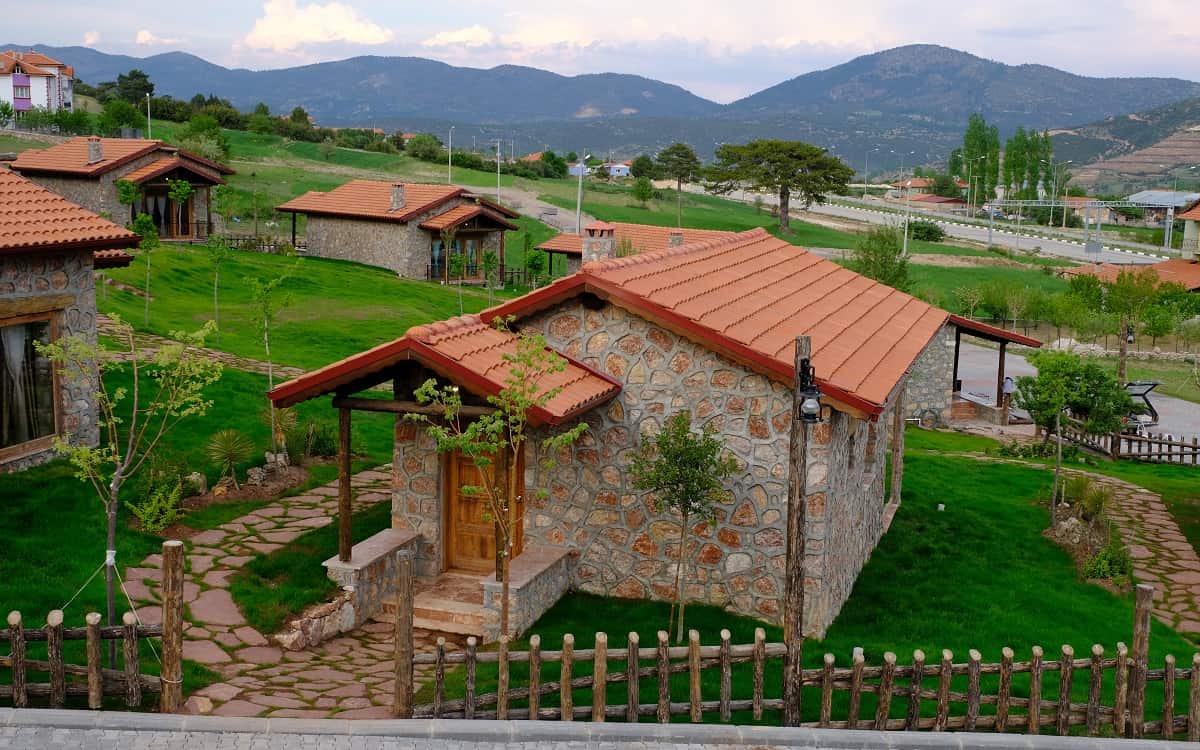 Cameli Tas Konaklar