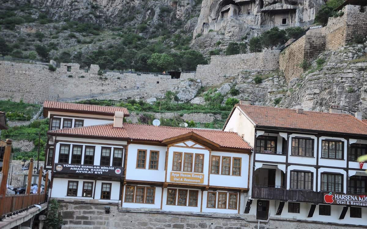 Ayşe Hanım Konağı