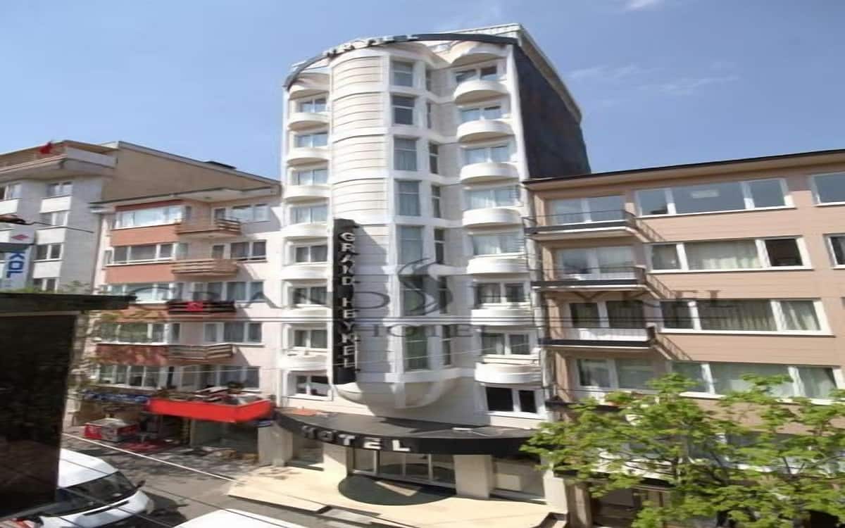 Hotel Grand Heykel