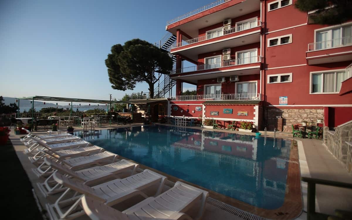 Tunç Otel
