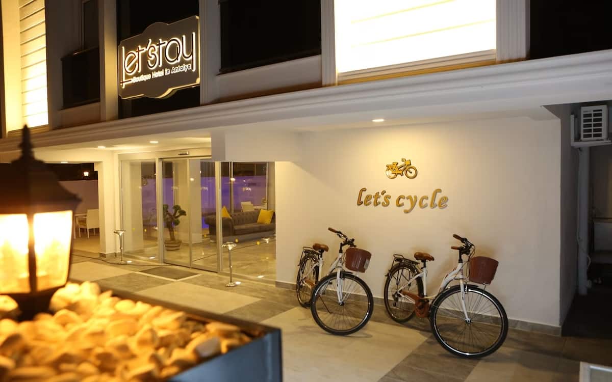 Let'stay Hotel