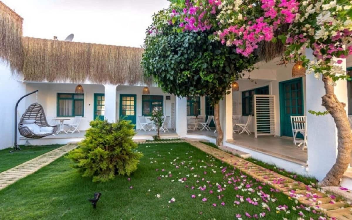 Avlu Butik Otel Palamutbükü