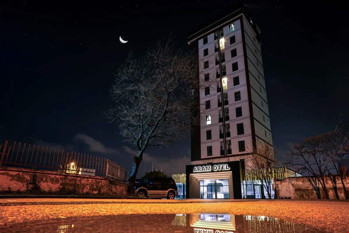 Aram Otel Business & Luxury