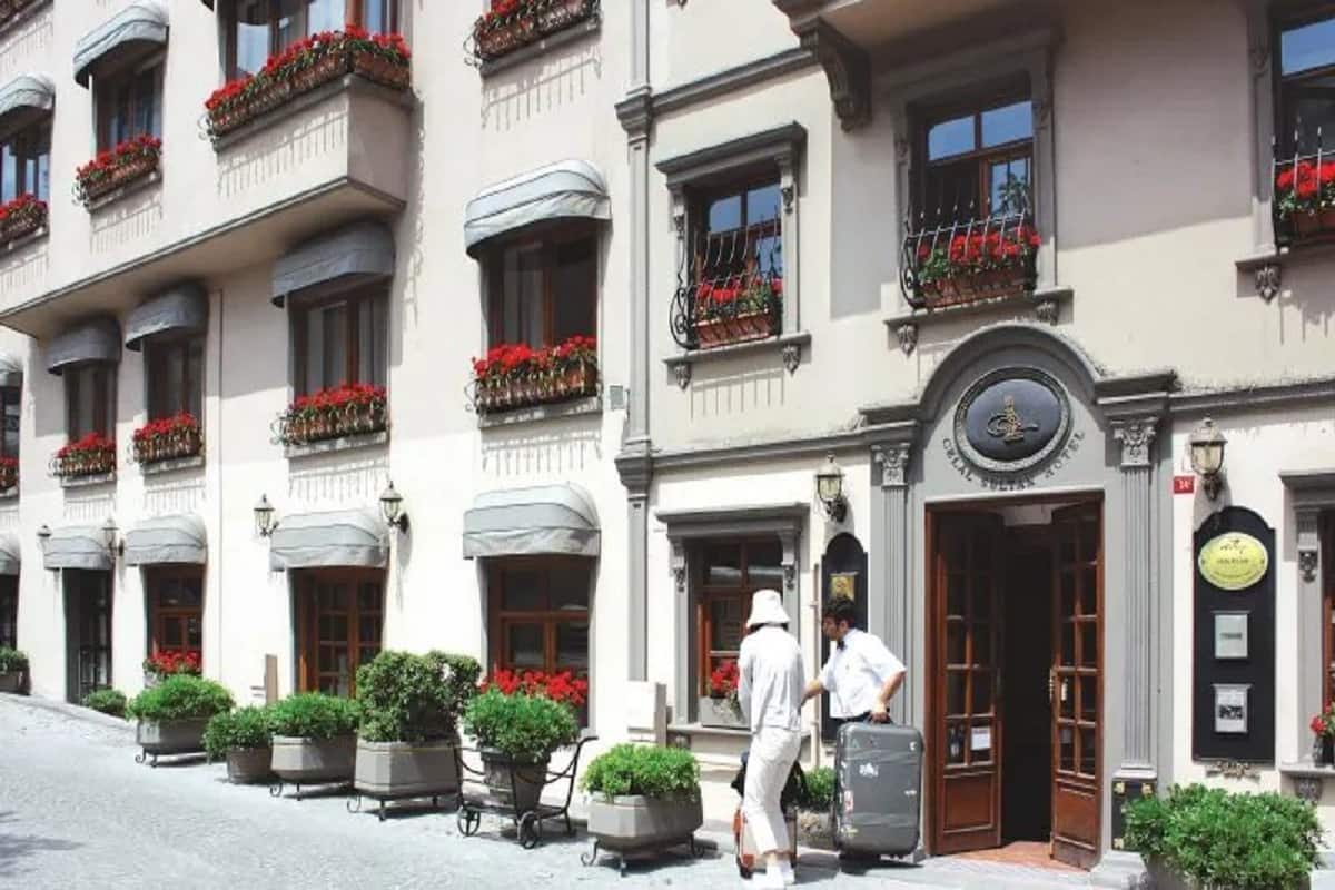 Celal Sultan Hotel