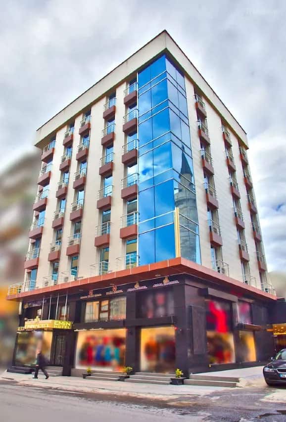 Emin Hotel