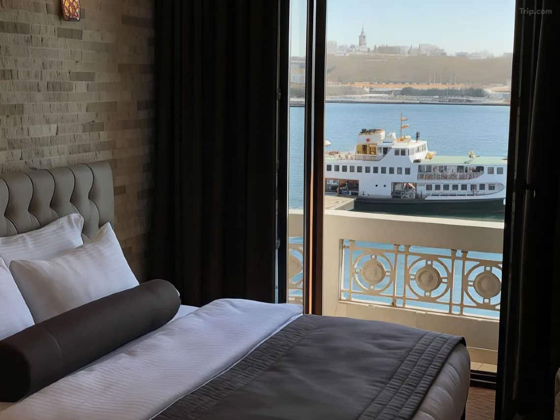 Weingart Seaside Hotel