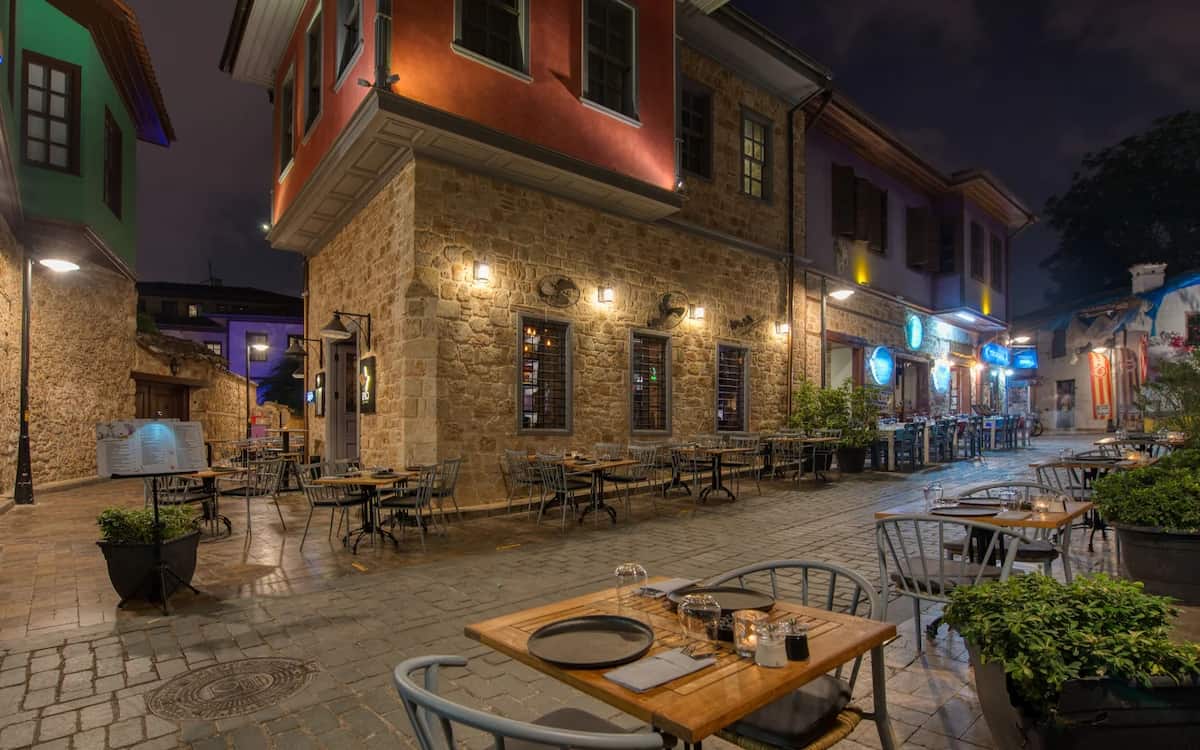 Tuvana Hotel