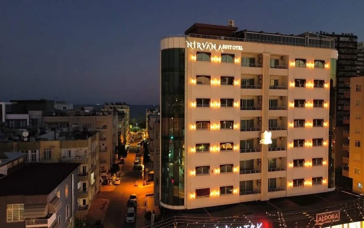 We Nirvana Suit Otel