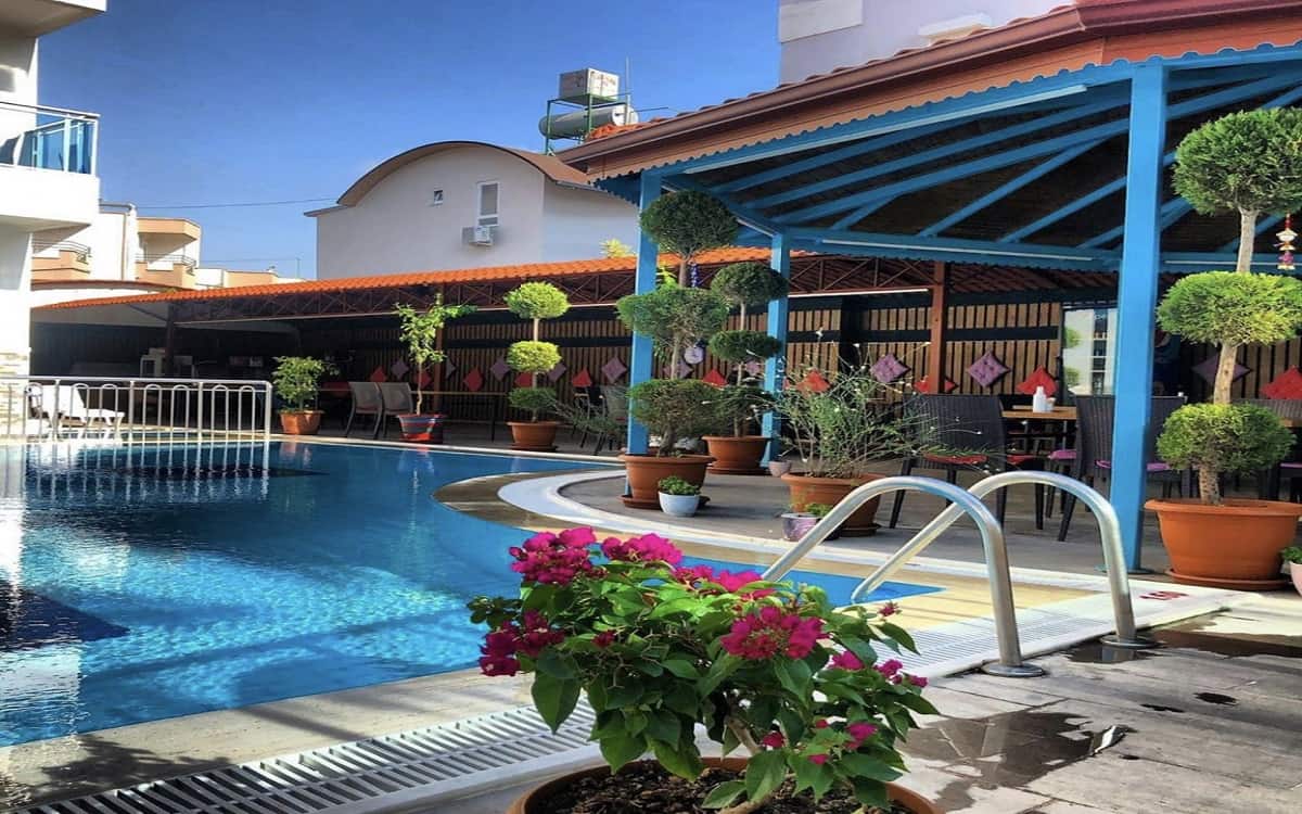 Wonder Life Hotel