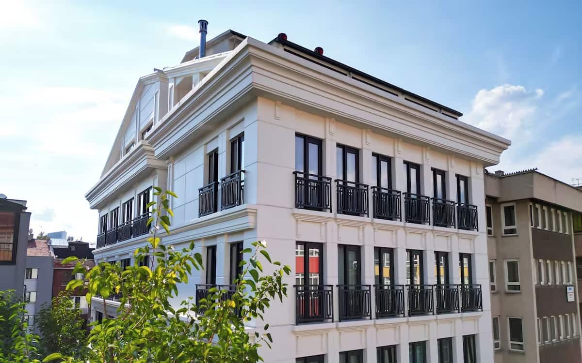 Sky Hill Hotel