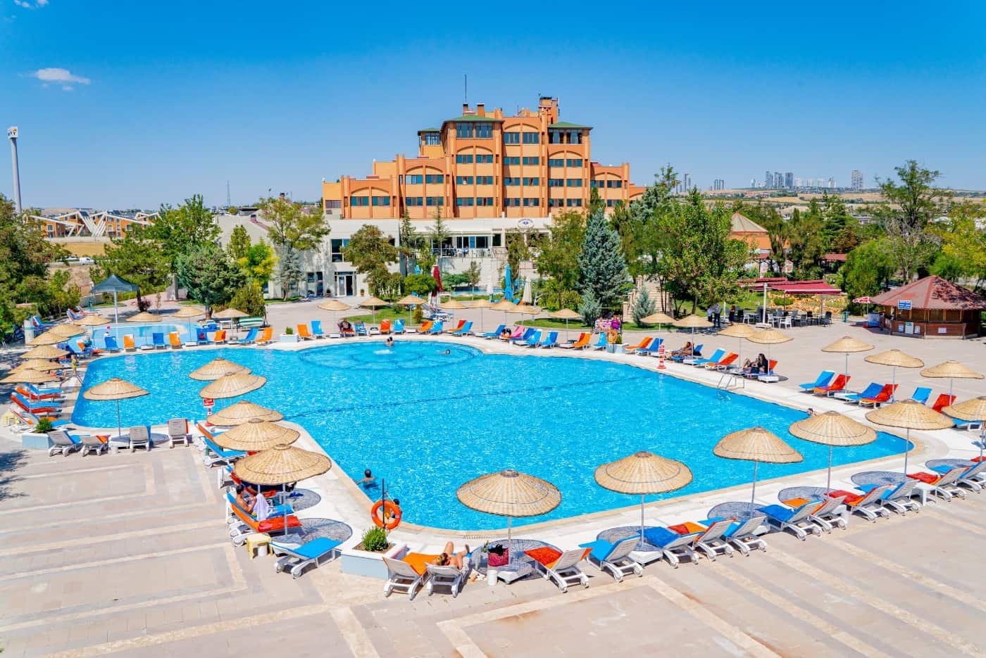 Patalya Lakeside Resort Hotel
