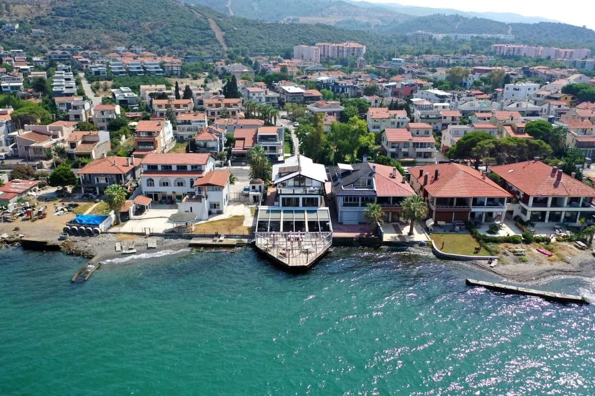 Black Lotus İzmir