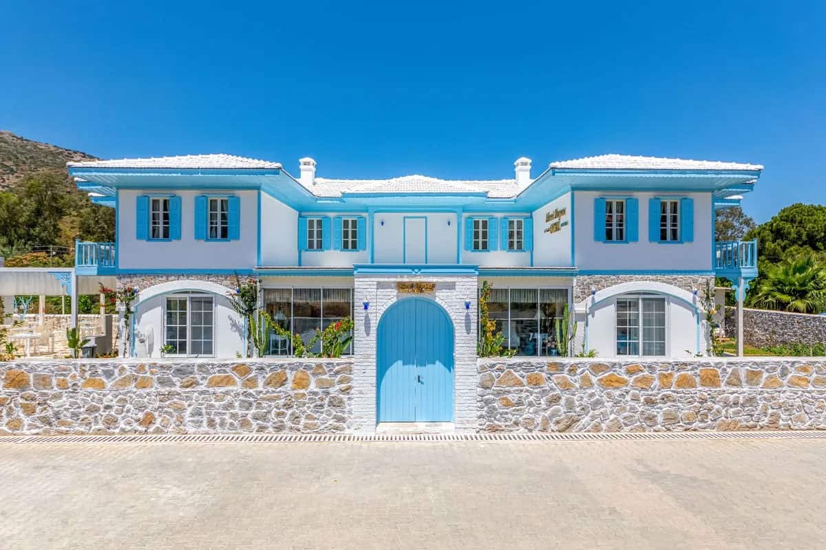 Mavi Beyaz Türkevi Otel
