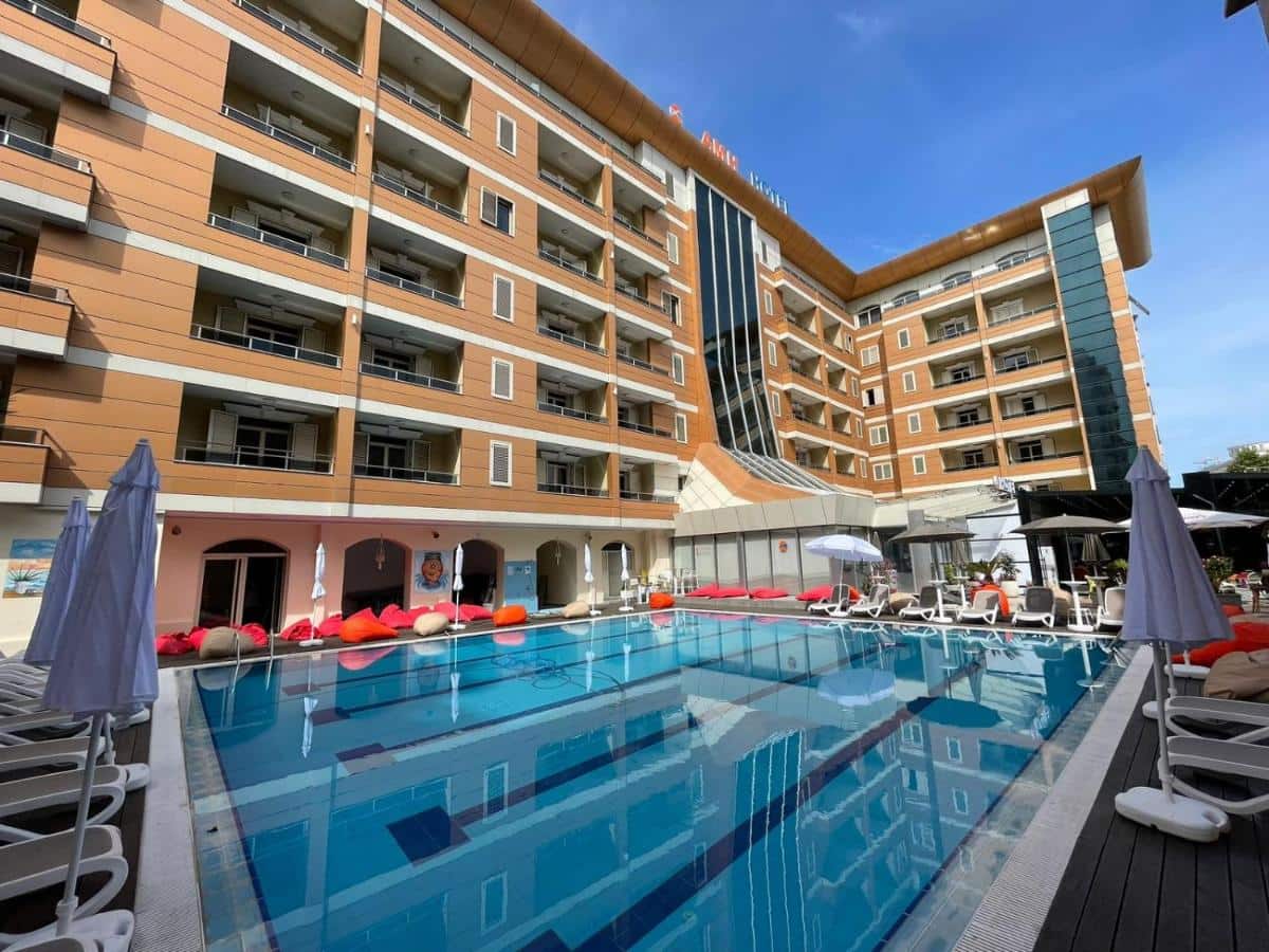AMH Hotel