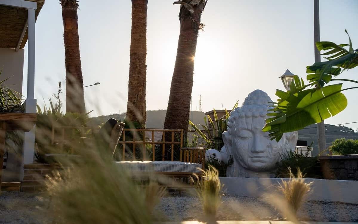 Ajlan Oia Otel