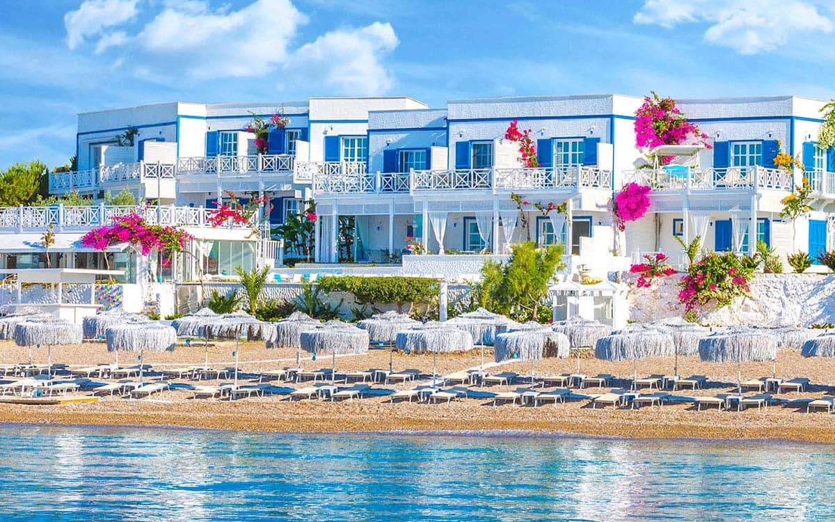 Otel Mavi Beyaz