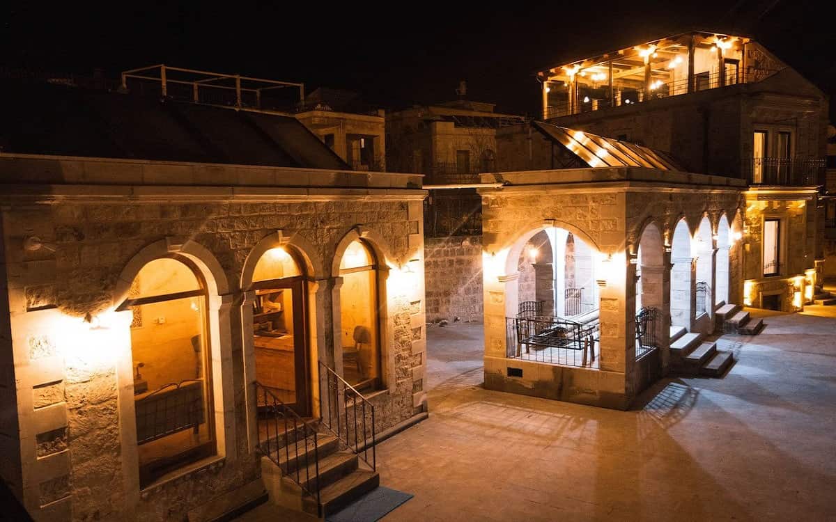 Sapphire Stone Hotel