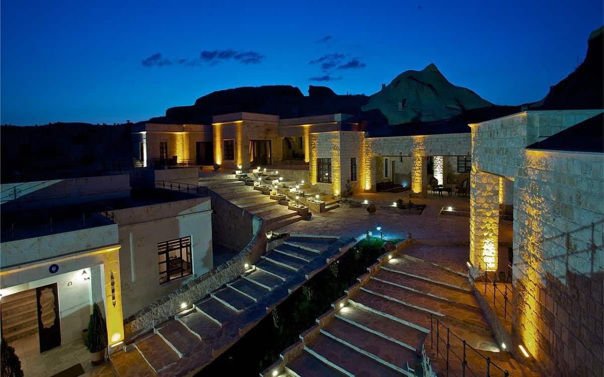 Mdc Cave Hotel