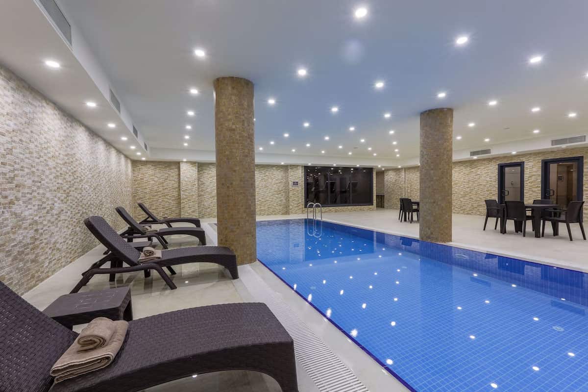 Shimall Hotel