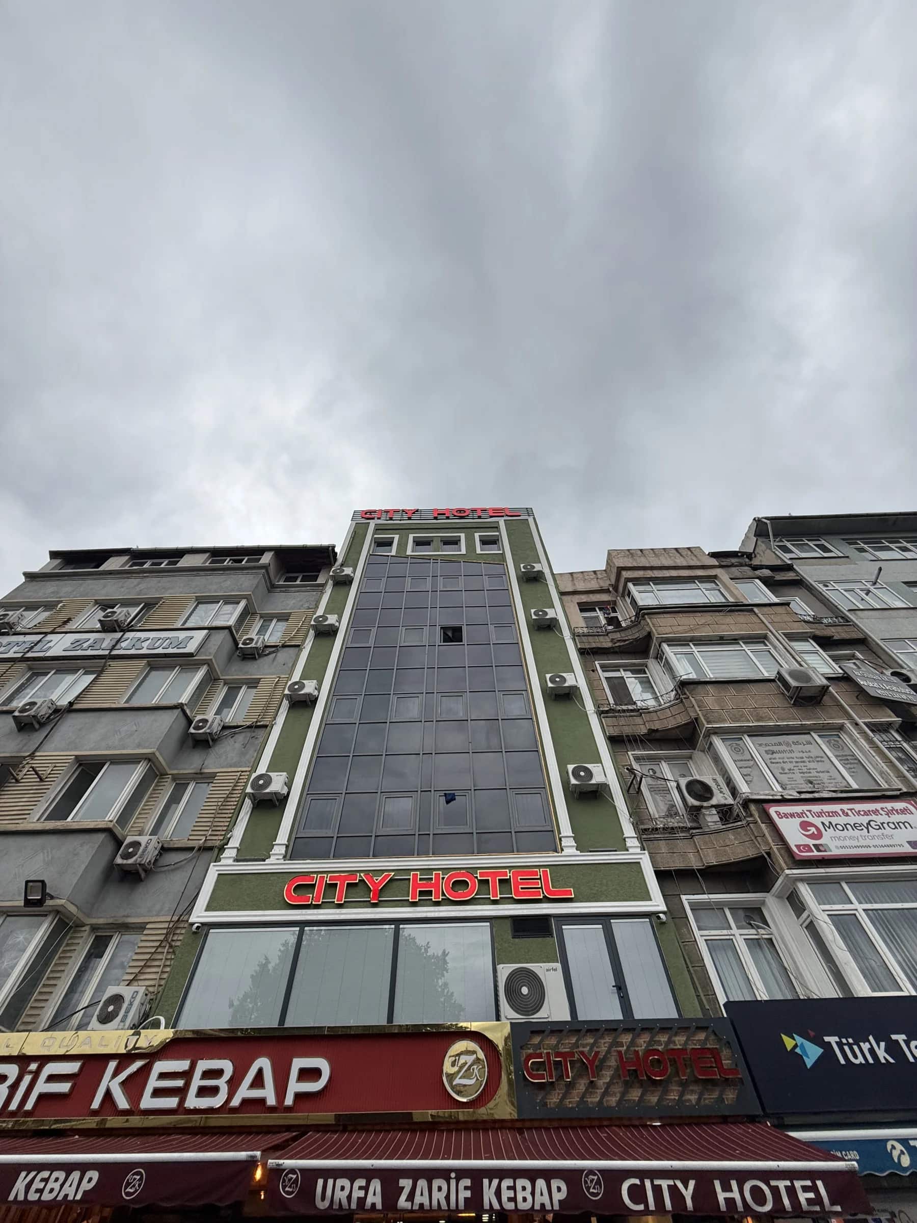 City Hotel