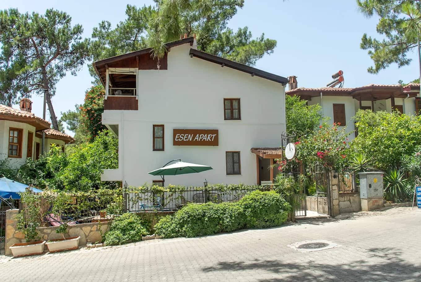 Esen Apart Akyaka