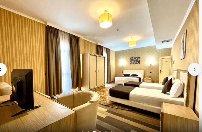 Triple Room