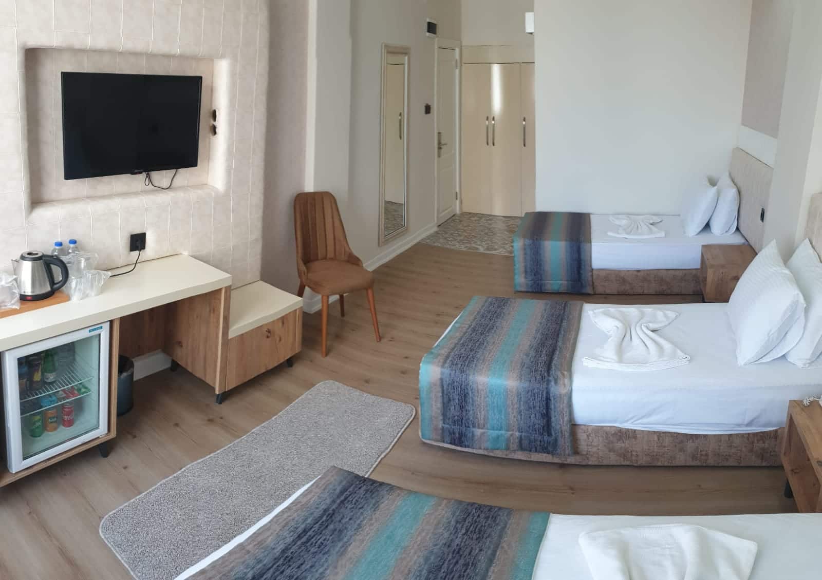 Dreibettzimmer