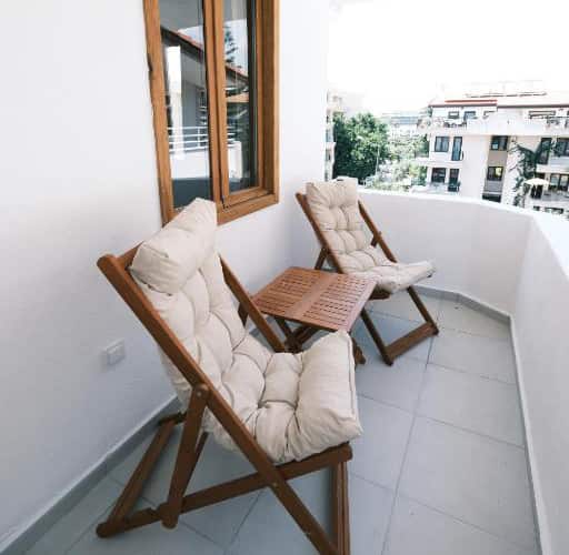 Chambre standard queen size avec balcon