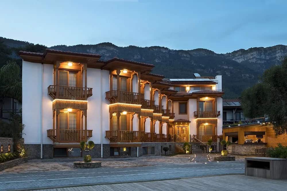 Göktürk Otel