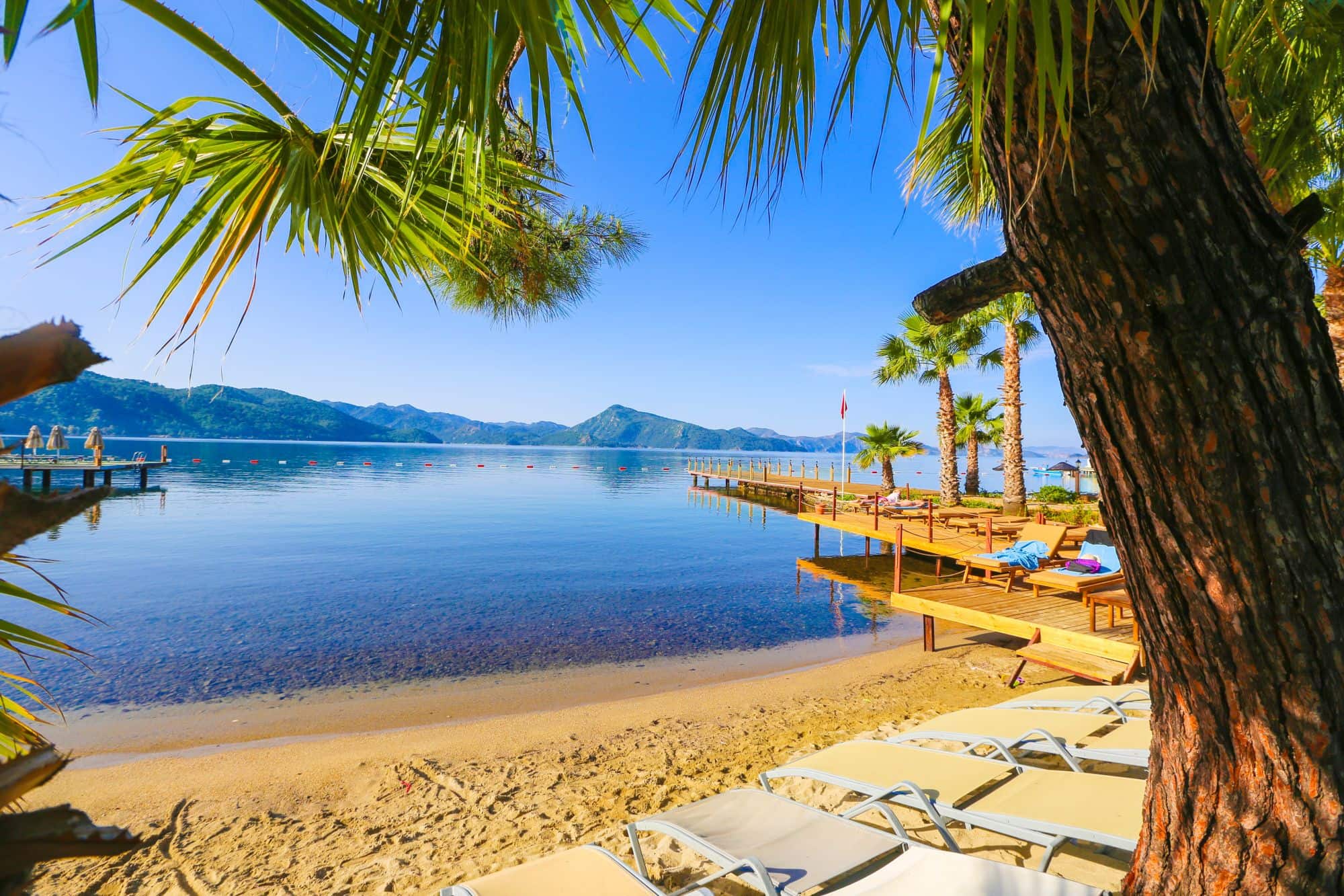 Fortezza Beach Resort Hotel