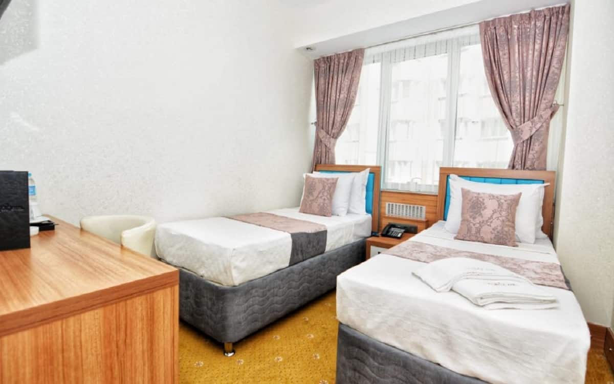 Double Room with Separate Beds