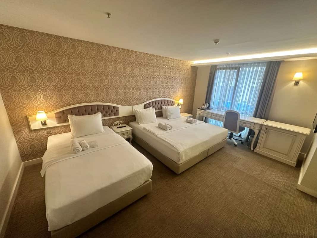 Economy Triple Room