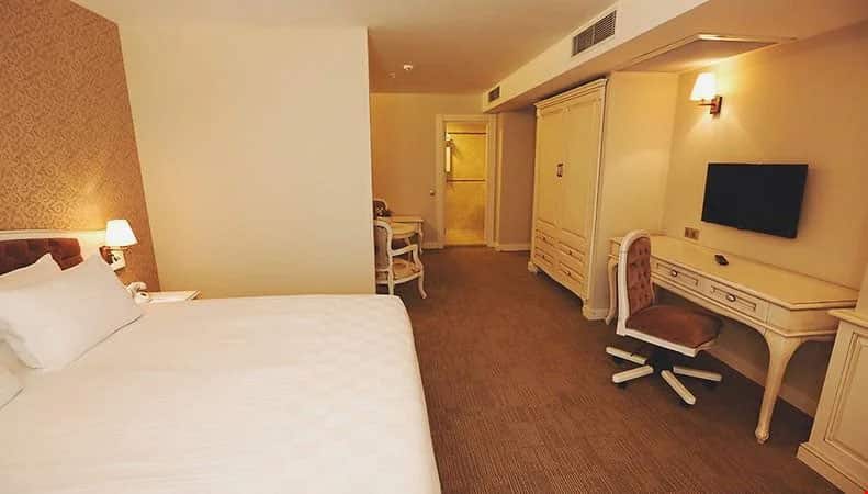 Suite Room