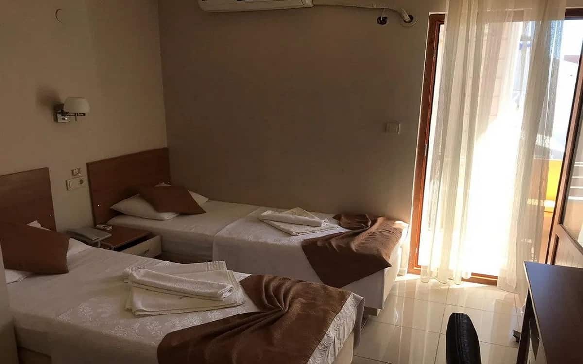 Doppelzimmer mit getrennten Betten