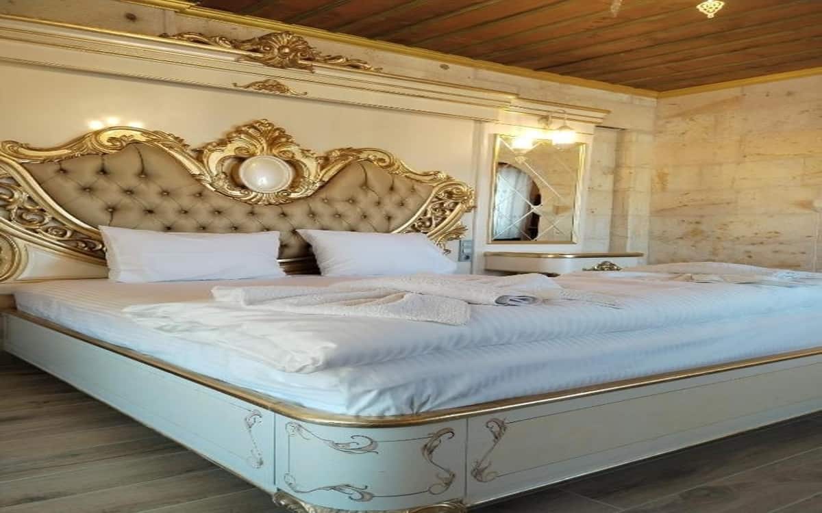 204 Harem Suite