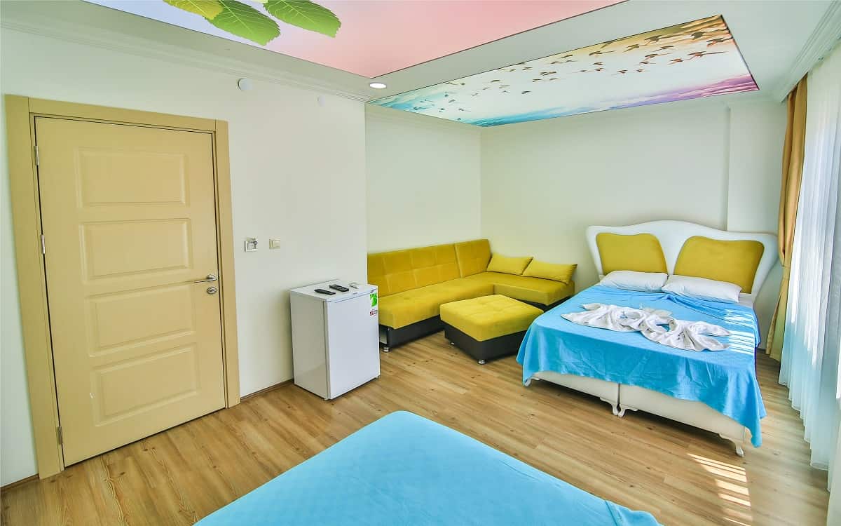 Dreibettzimmer