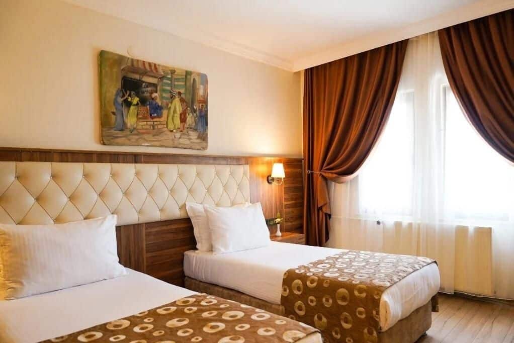 Standard Twin Room
