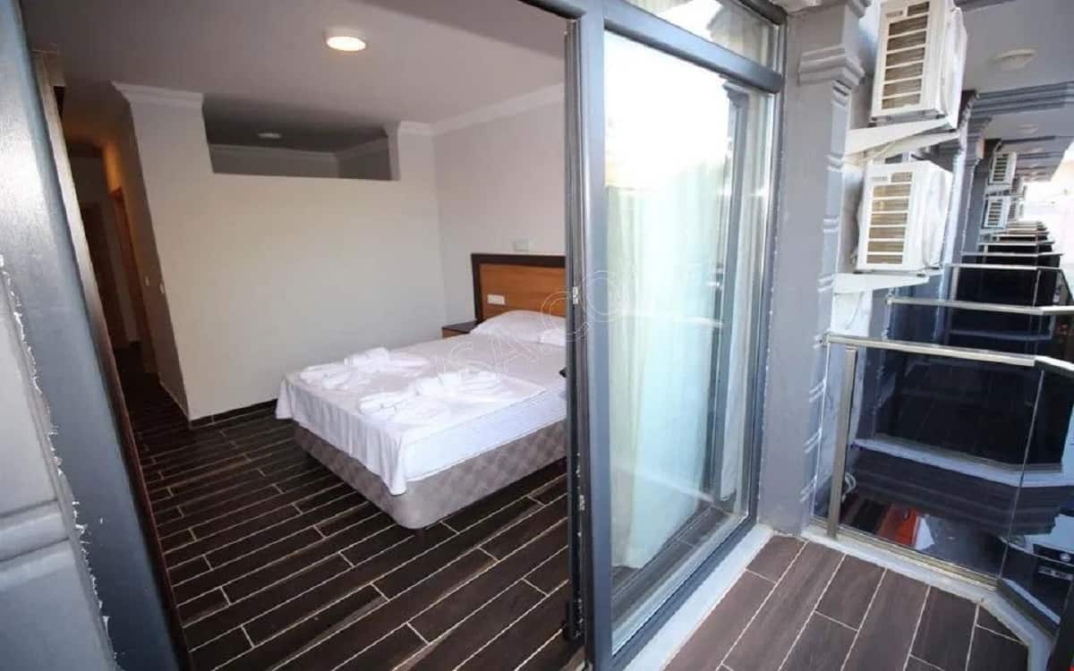 Zimmer mit Terrasse