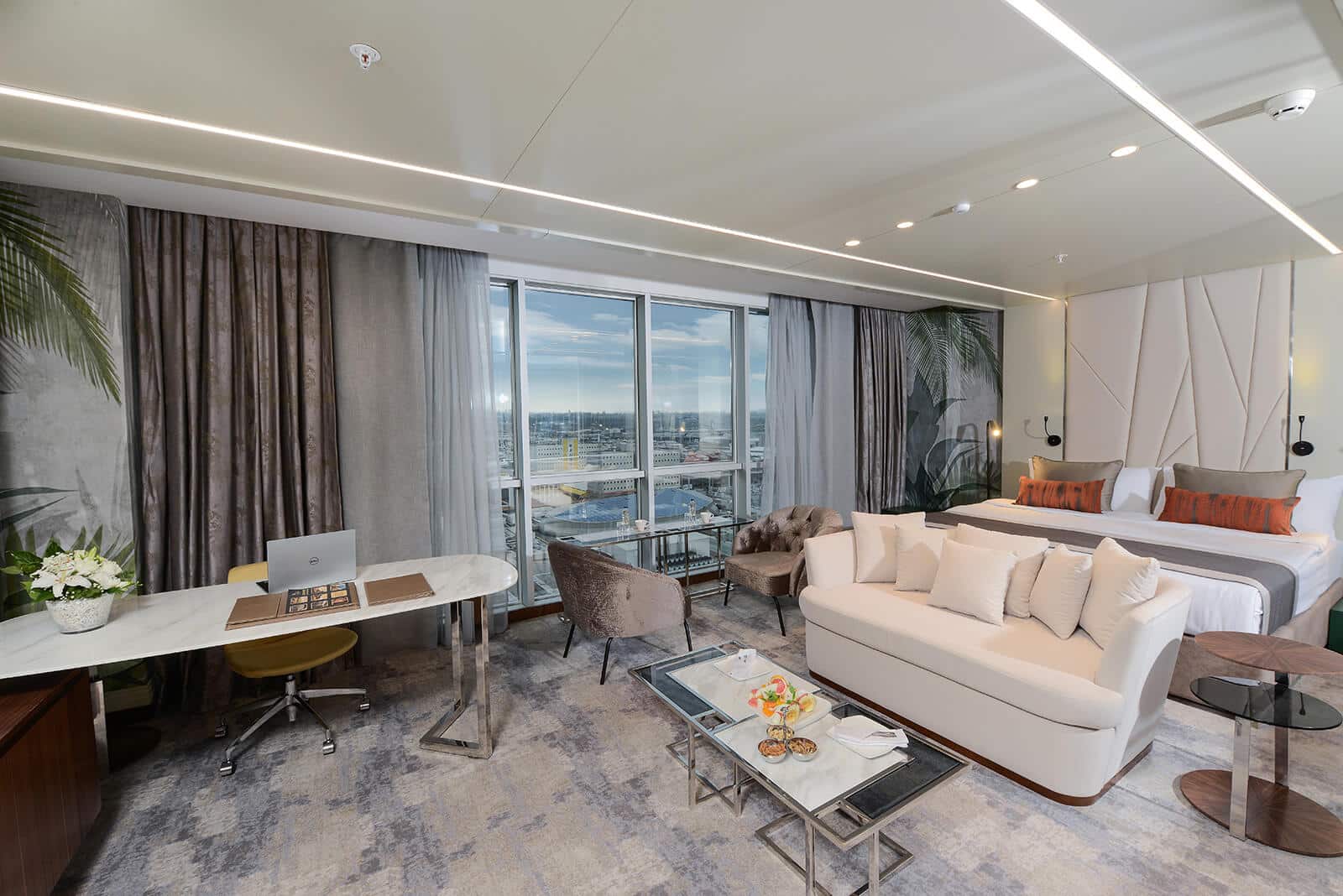 Room, City View