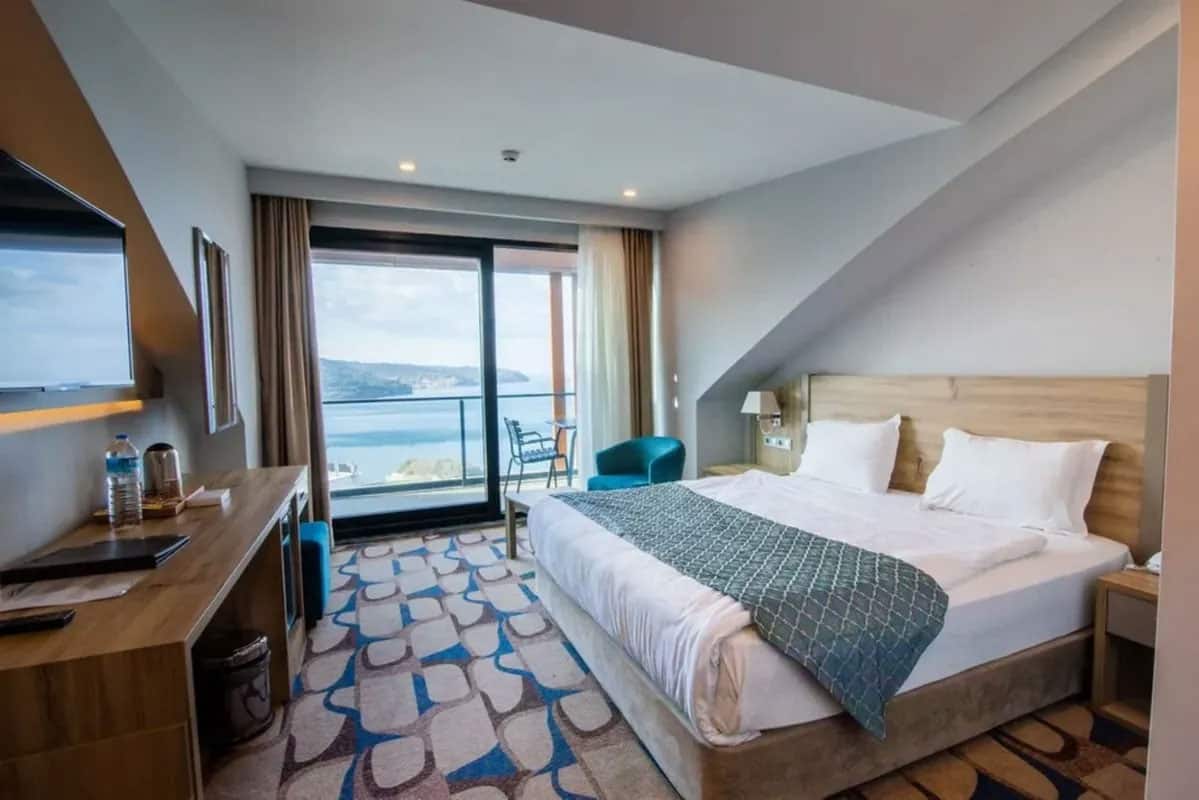Deluxe-Doppel- oder Zweibettzimmer