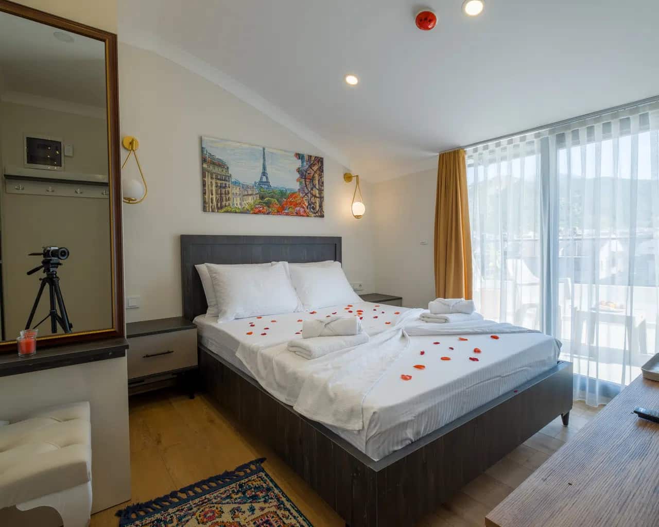 Double Bed