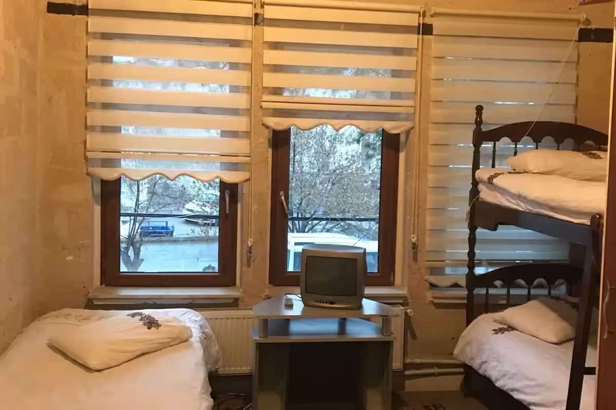 Basic-Vierbettzimmer