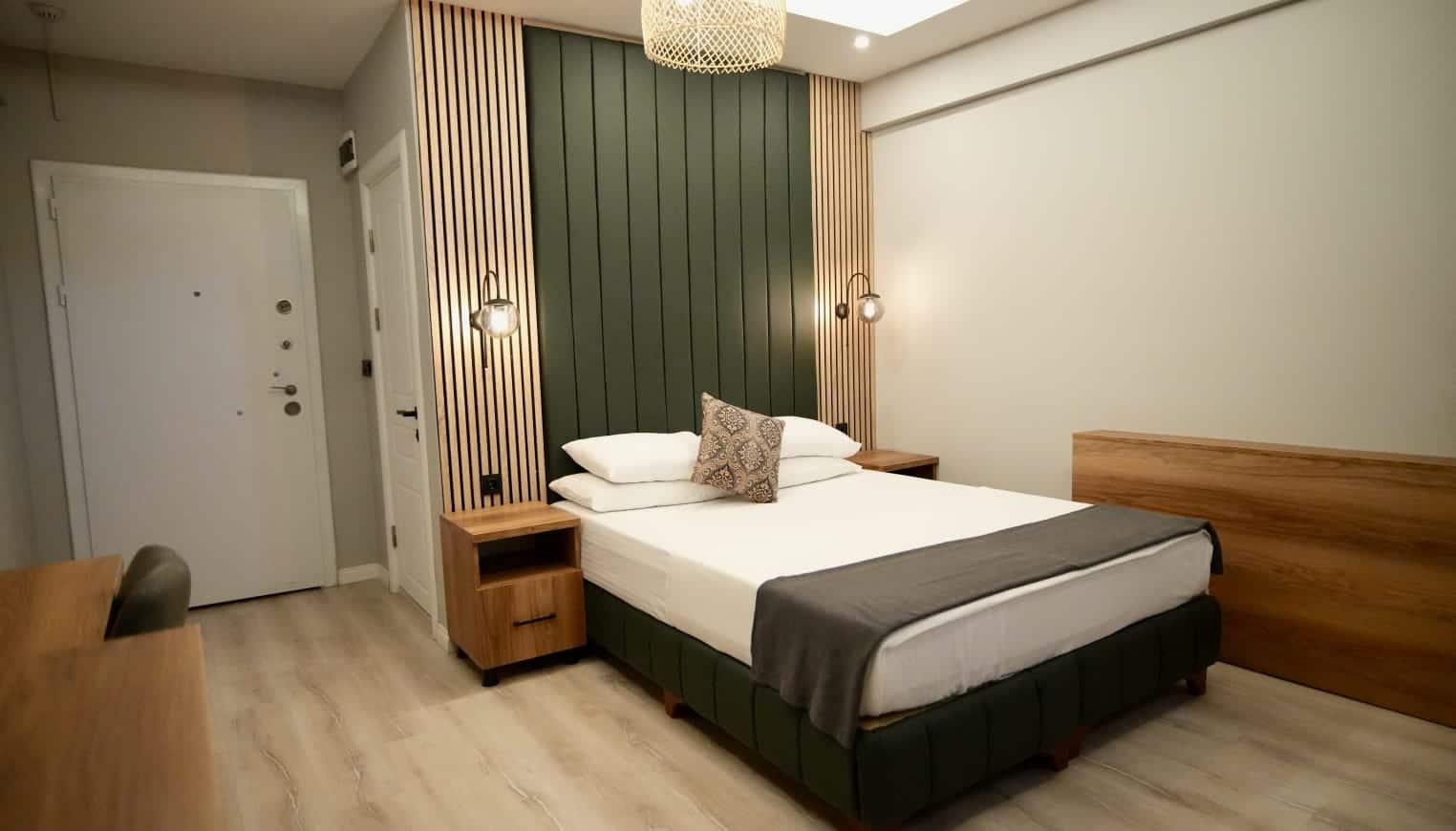 Şehir Manzaralı Standart Oda