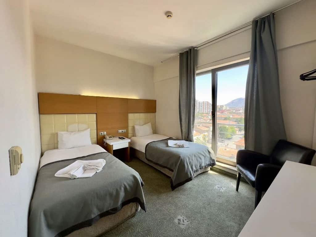 Dreibettzimmer